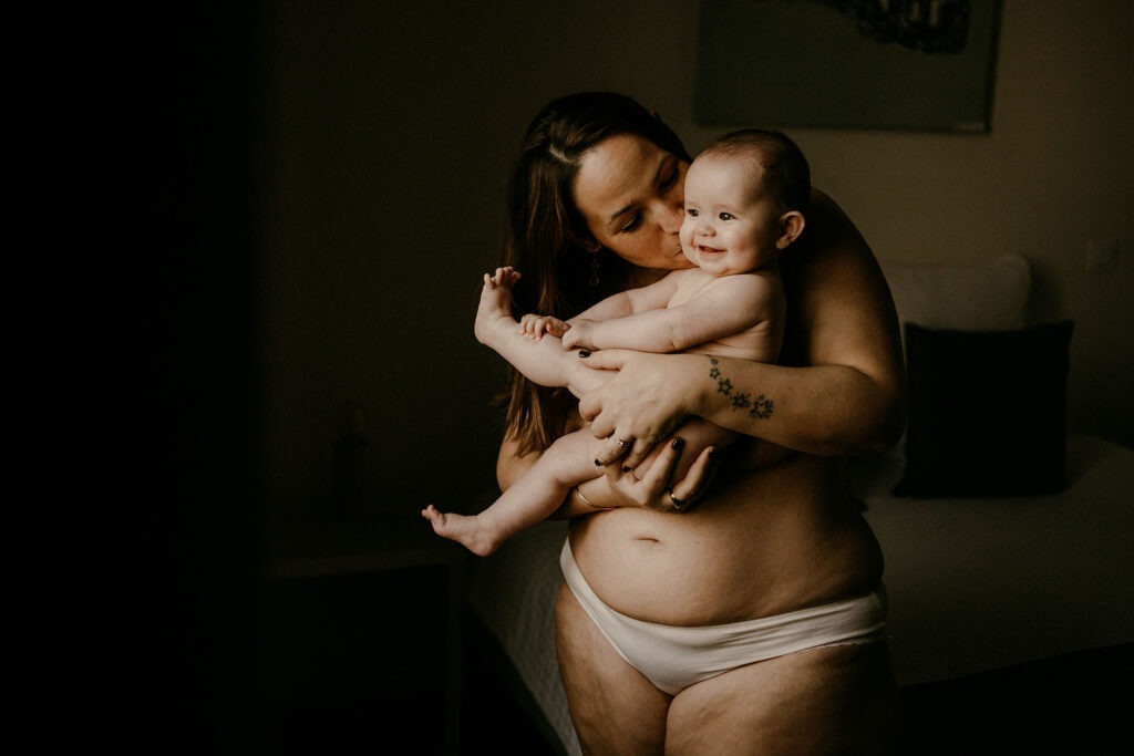 photographier le corps de la femme qui change pendant la maternité, photographe montpellier